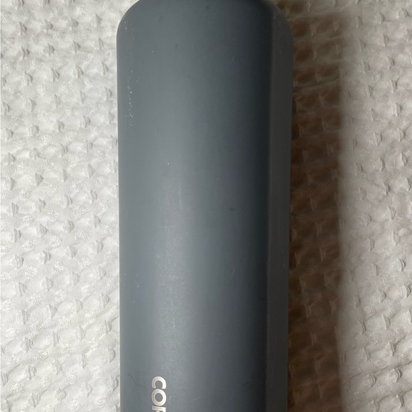 Corkcicle Gray Water Bottle 25 oz - Picture 4 of 5